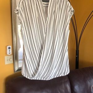 Liz Claiborne Summer Top